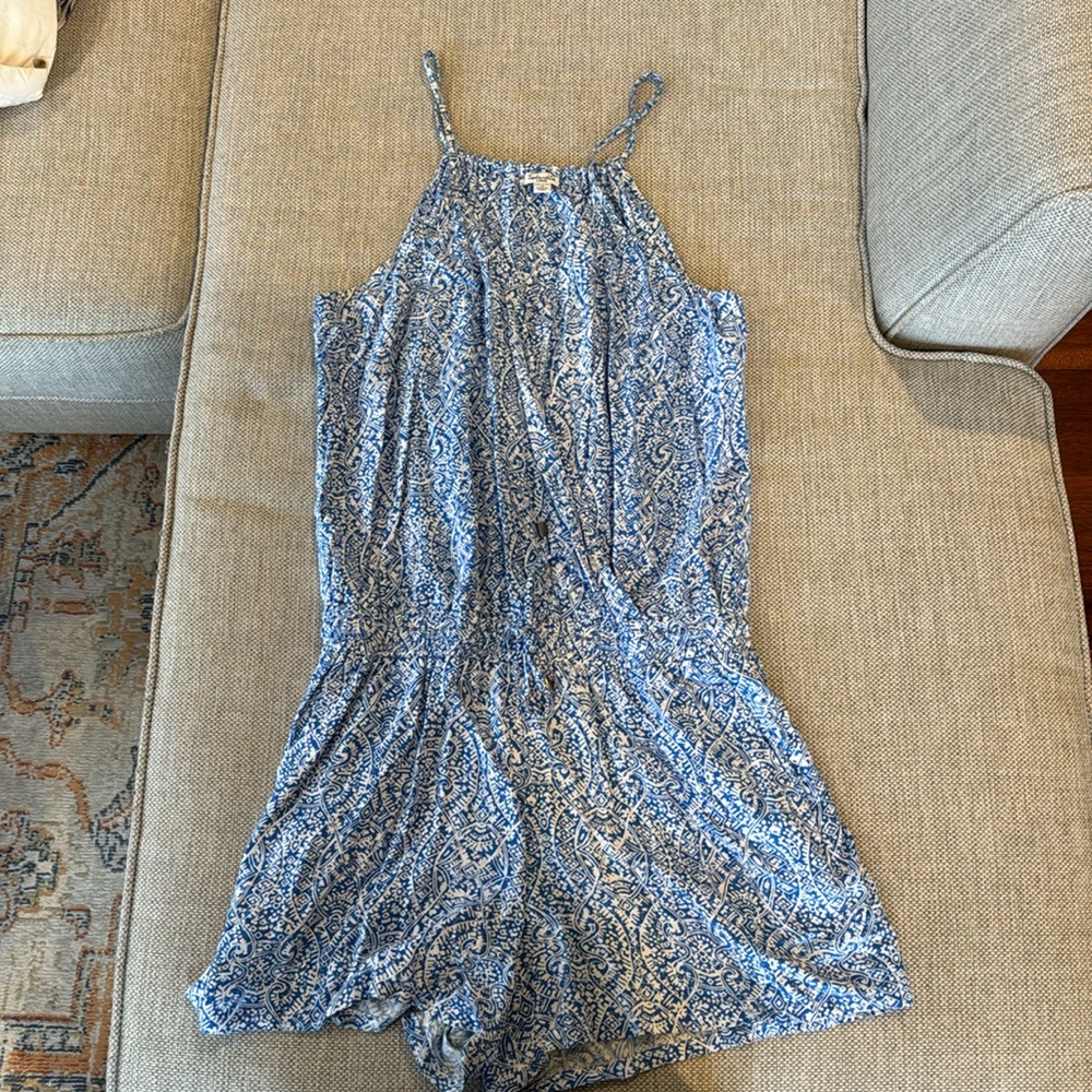 Splendid blue and white romper, size Large